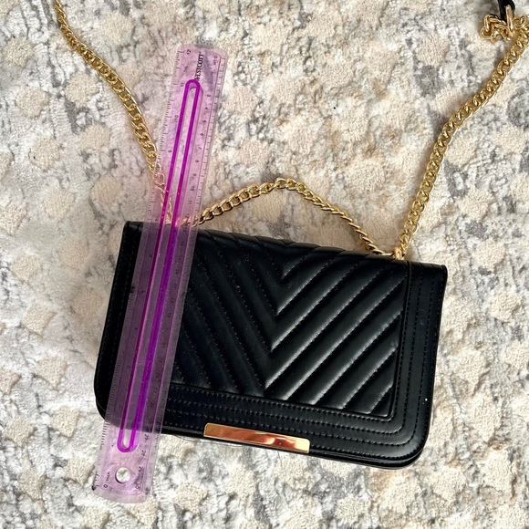 Lola Mae Crossbody Bag for Women ~ Black ~ NEW without Tags - Picture 2 of 3